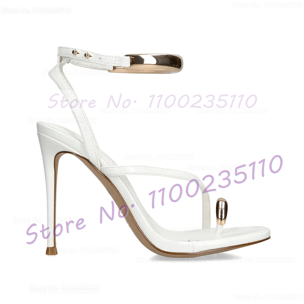Metal Ring Decor Stiletto Thon - đánh giá và giá Women Fashion Rings