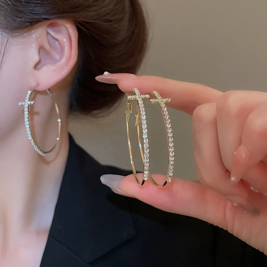 2025 Fashion Shiny Big Circel  - đánh giá và giá Women Fashion Rings