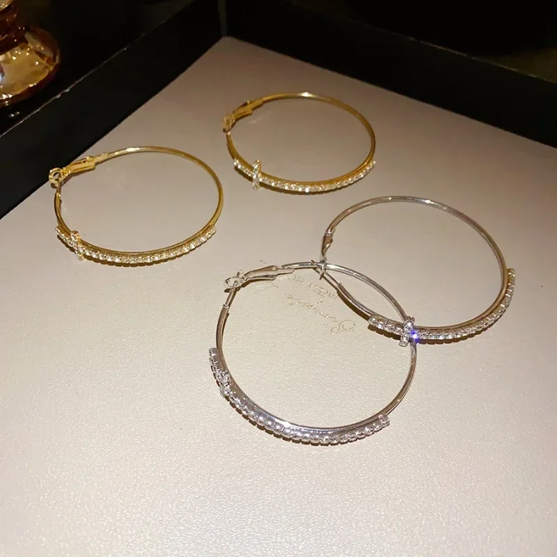 2025 Fashion Shiny Big Circel  - đánh giá và giá Women Fashion Rings