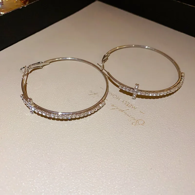 2025 Fashion Shiny Big Circel  - đánh giá và giá Women Fashion Rings