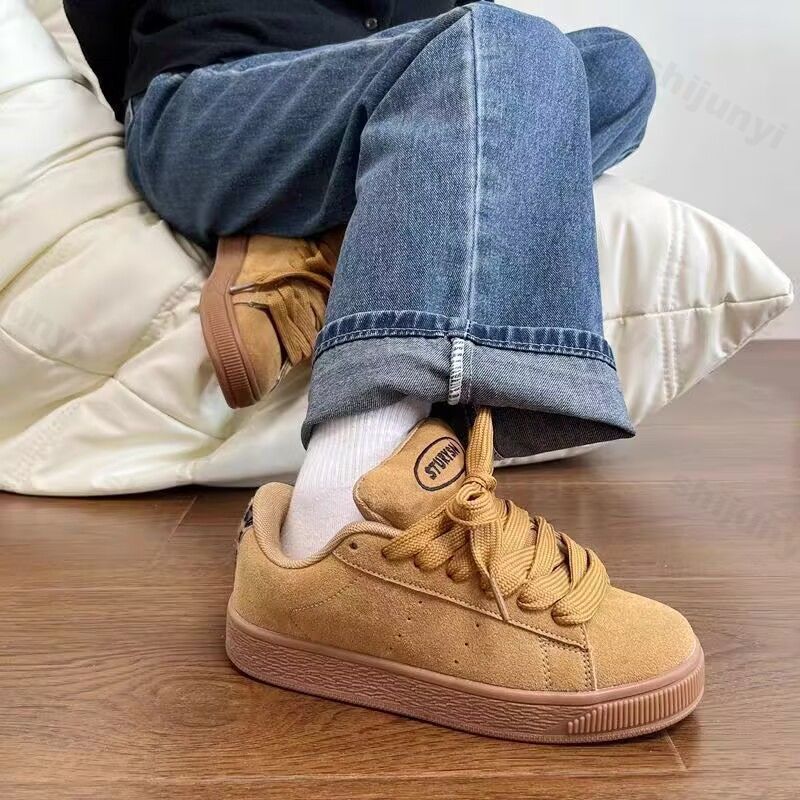 Couple's Sneakers 2025 Autumn  - đánh giá và giá Women'S Fashion Trends Autumn 2025